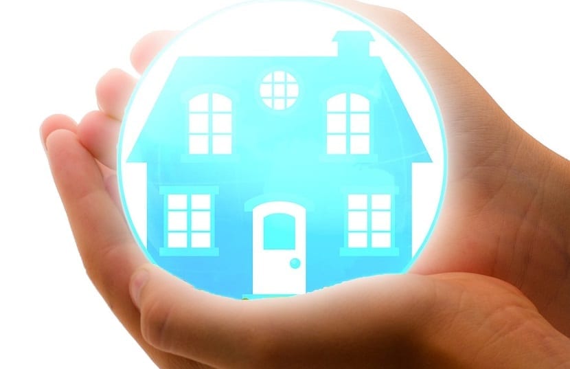 Home Insurance Customers - Home In hands