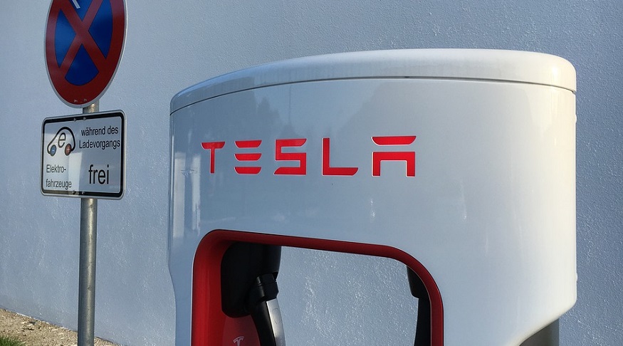 Tesla Insurance - Tesla Charing Station