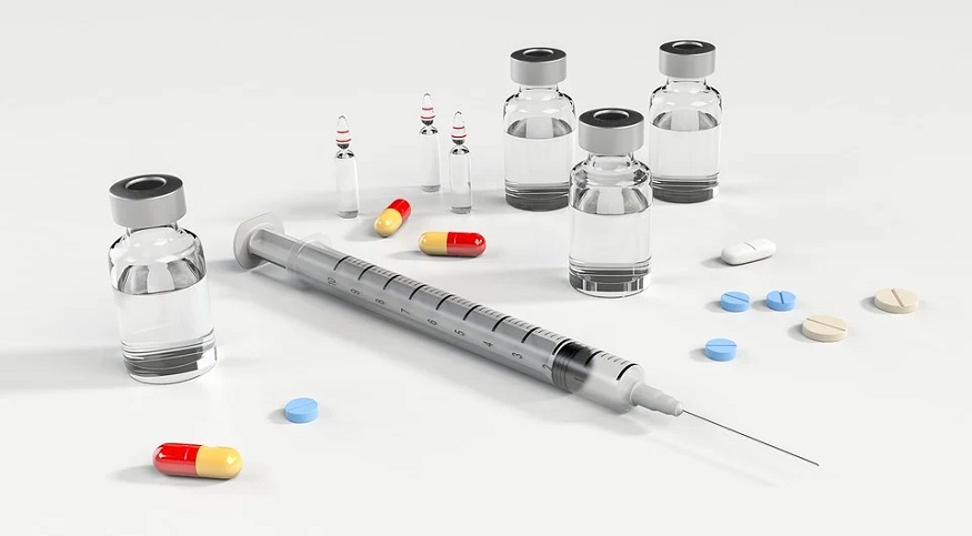 Addiction treatment insurance - syringe - pills