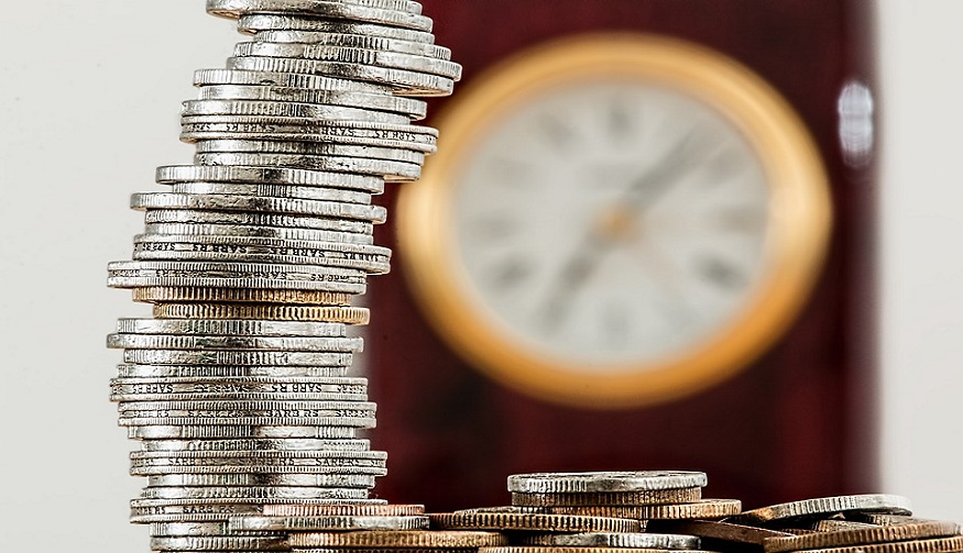 Progressive Insurance earnings - coins - clock - earnings