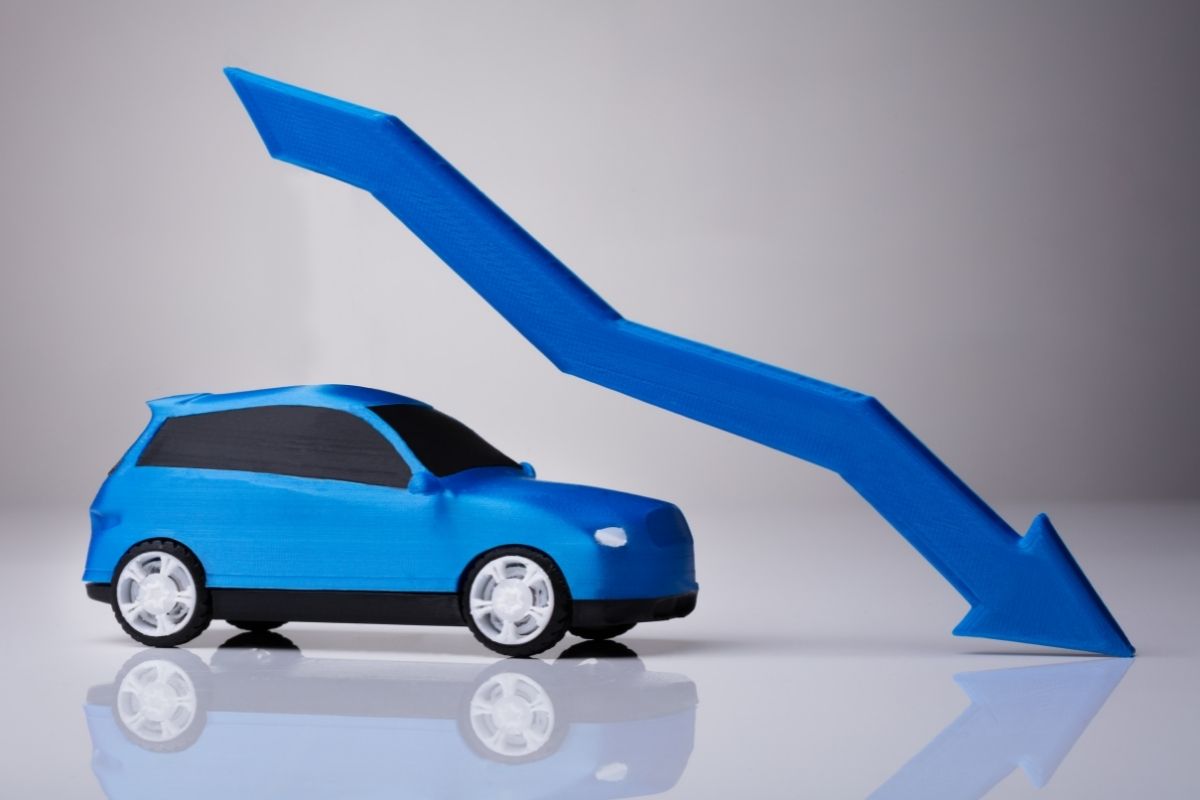 Auto insurance market decline