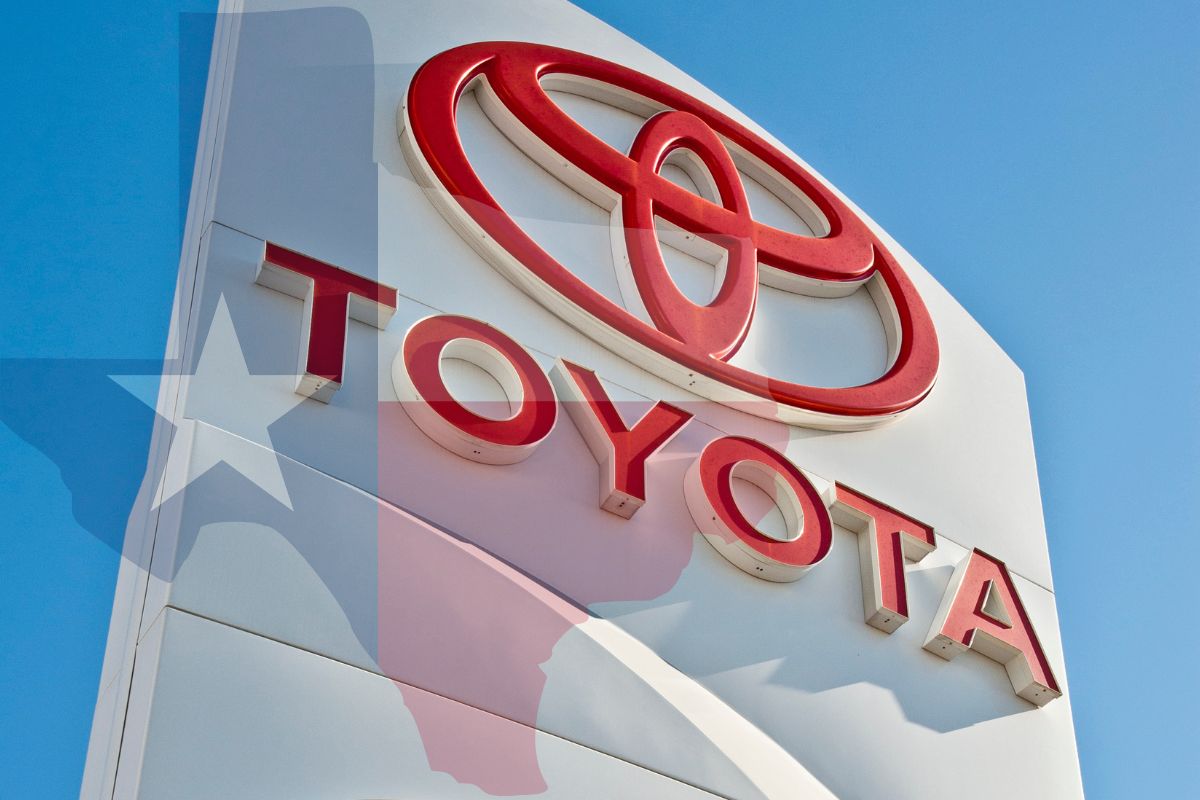 Auto insurance - Toyota Sign - Texas