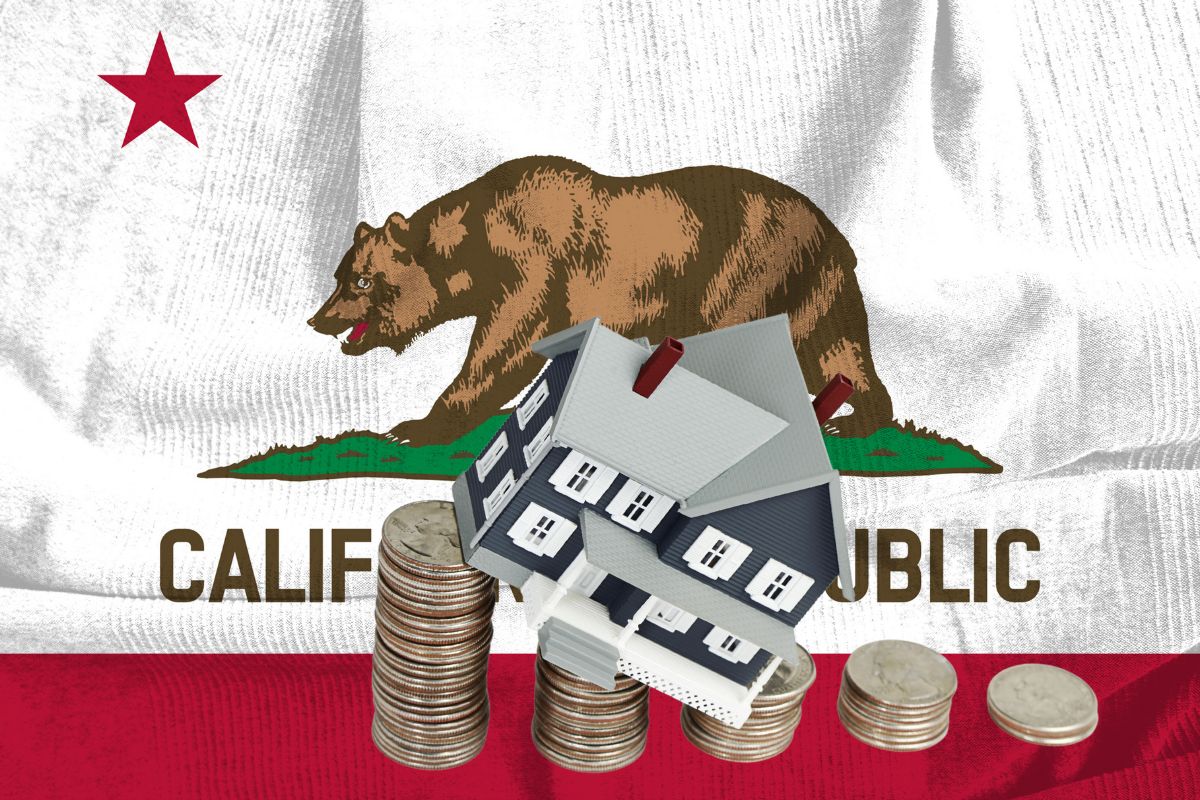 Home Insurance crisis - California flag