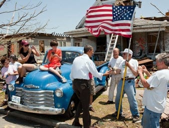 Obama visits Joplin