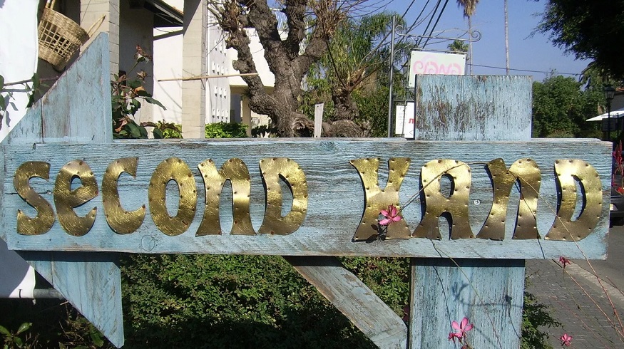 Thrift Shop Insurance - Second Hand store sign