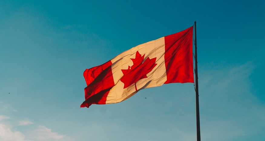 Canadian insurance industry - Canadian Flag