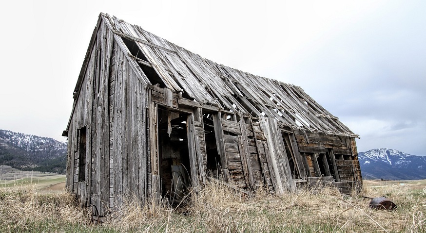 Tropical Storm Laura - Old Farm House in Decay