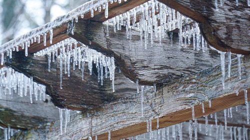 Reinsurance recovery - Winter storm - ice on home