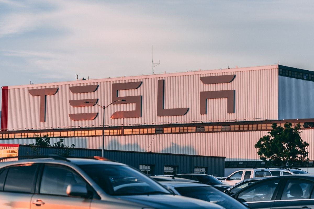 Car insurance - Tesla on building