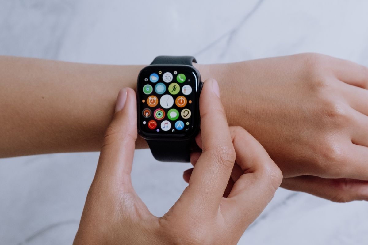 Health insurance company - Apple Watch