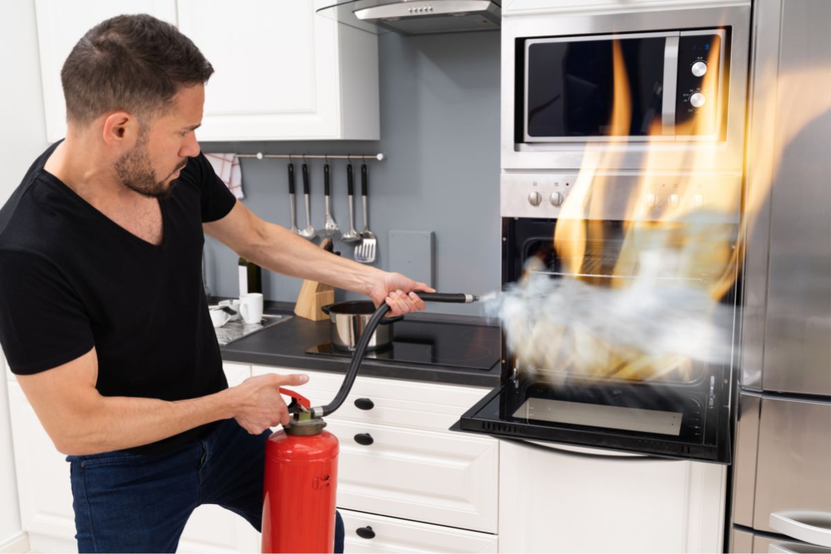 Holiday Risks - Kitchen Fire