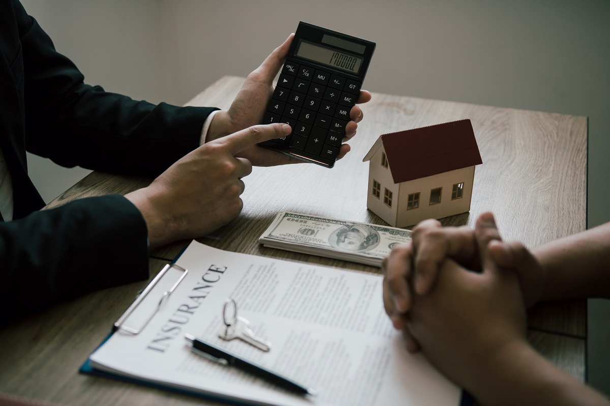 Can Floridians afford another 40% property insurance rate hike? 2 Property insurance Premiums