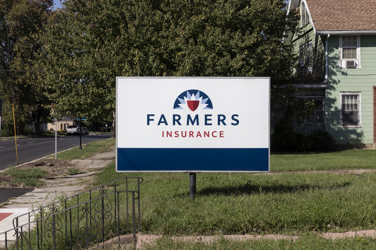 Home insurance Farmers Insurance Sign