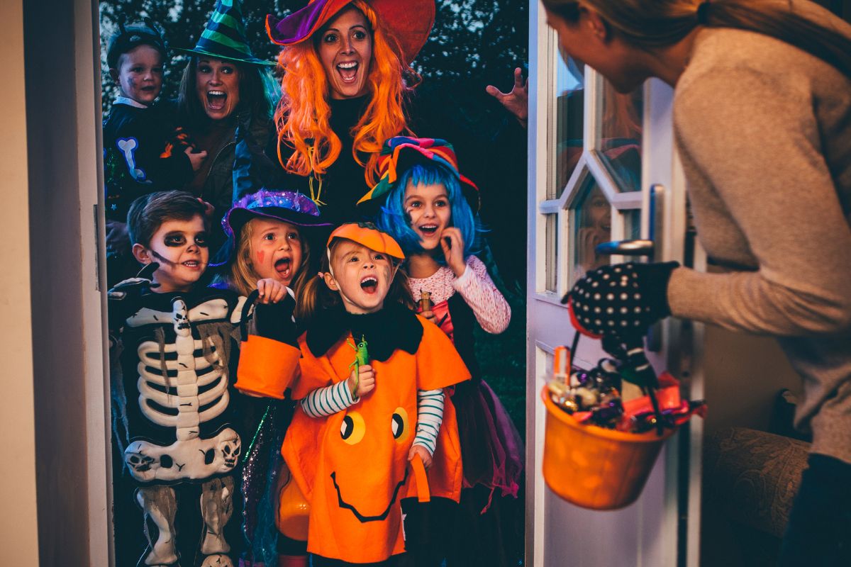 Halloween safety - trick or treating