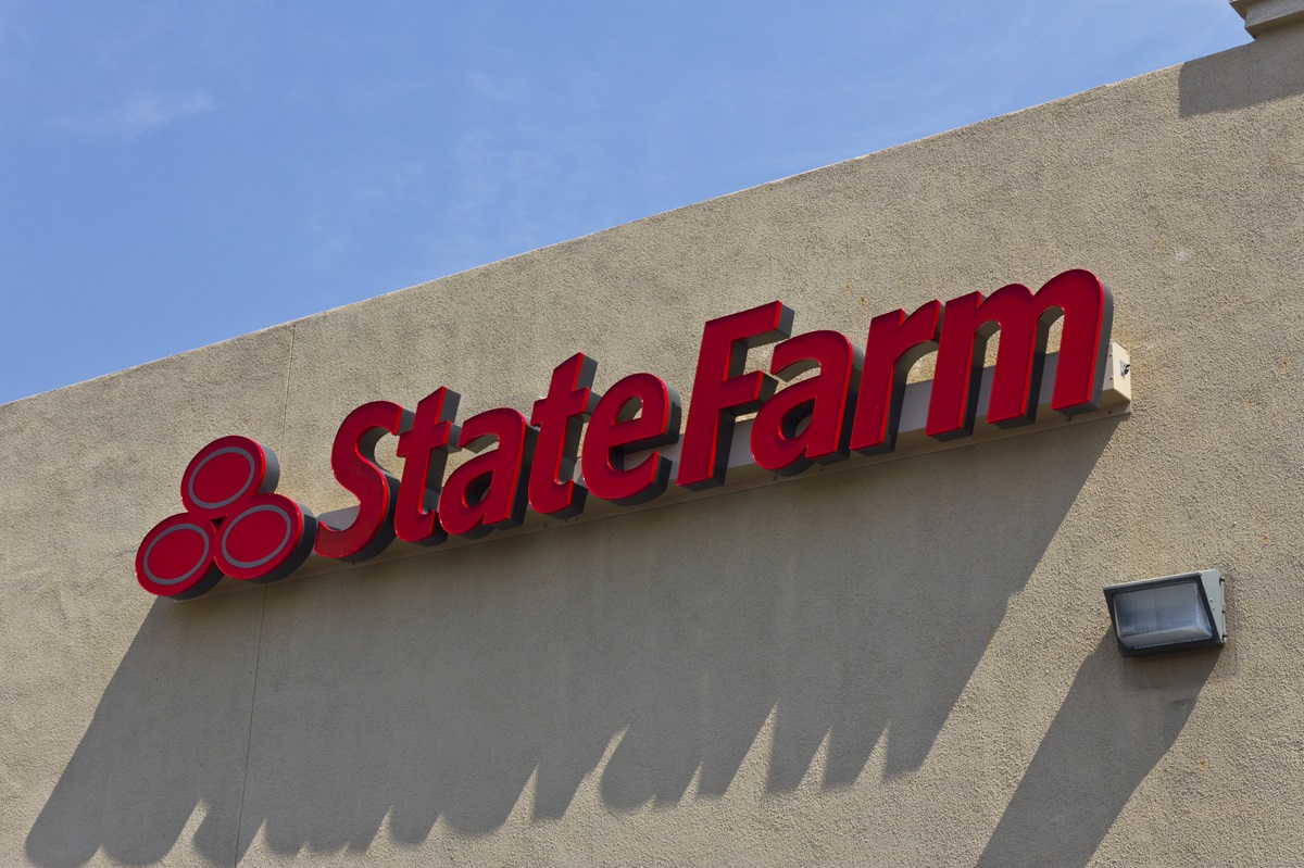 Auto insurance - State Farm Logo on Building