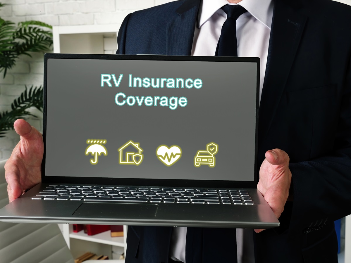 Depositphotos - Laptop screen with RV insurance 