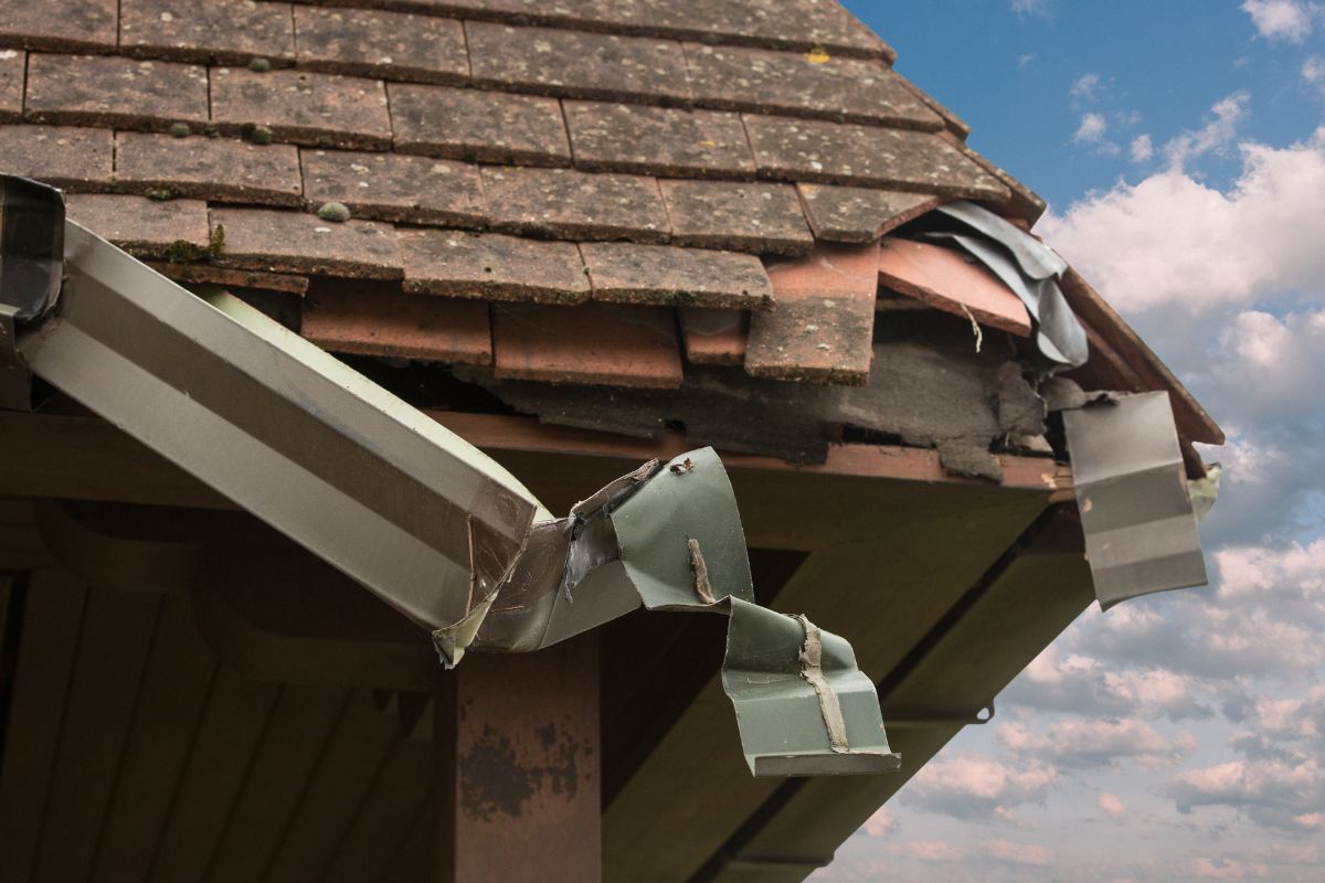 Home insurance - Damage to house gutters