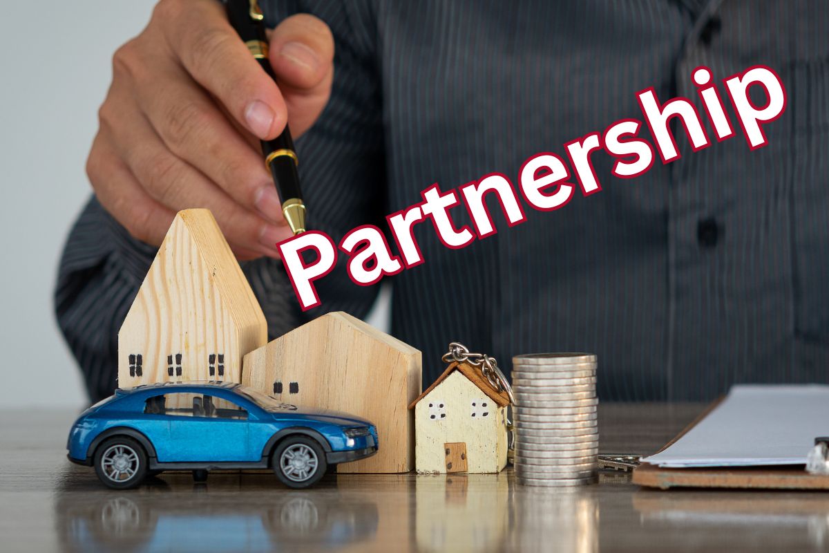 Auto insurance - Partnership between companies