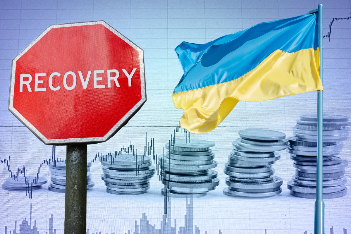 War Insurance - Recovery Economy - Ukraine Flag