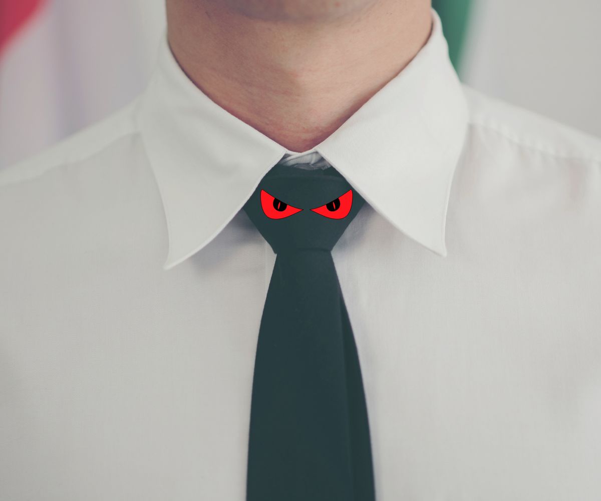 insurance agents and office attire health issues